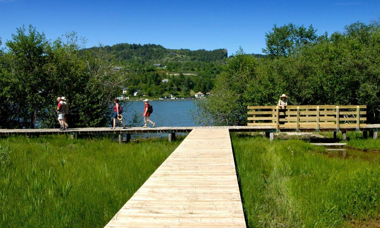 Camping Domaine Du Lac Chambon มูรอล ภายนอก รูปภาพ