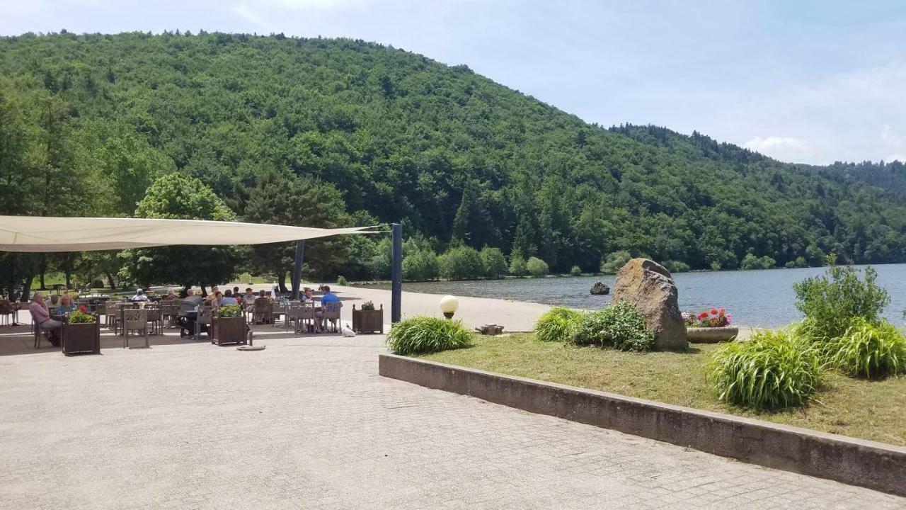 Camping Domaine Du Lac Chambon มูรอล ภายนอก รูปภาพ